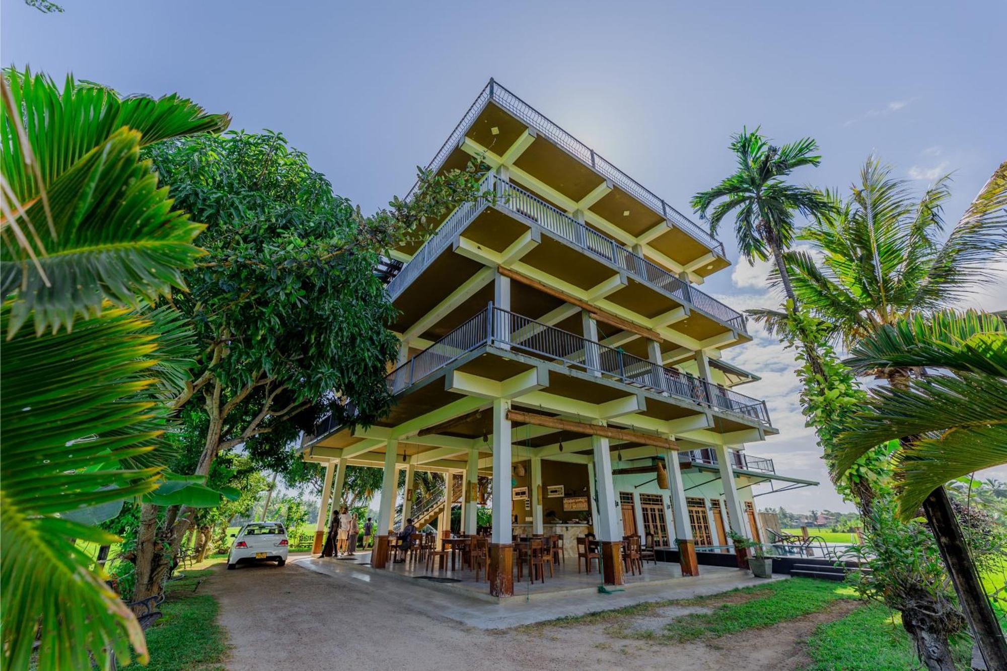 Serene Park Hotel By Ark Тиссамахарама Экстерьер фото